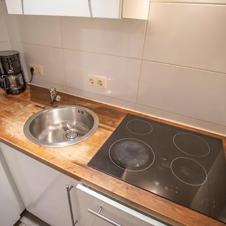 Deluxe City Center Studio Apartamento
